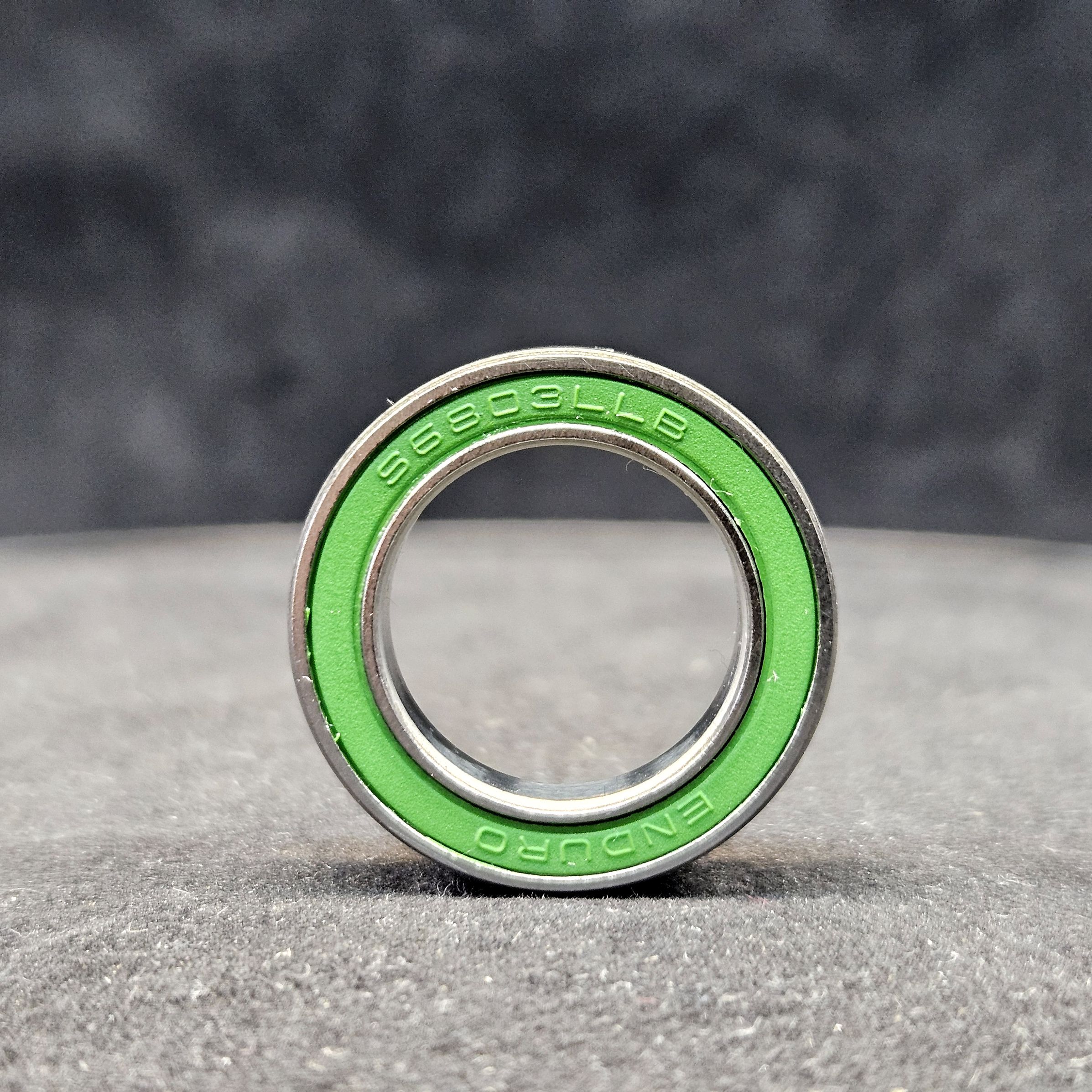 Подшипник ENDURO Stainless 440C, S6803 LLB, ABEC-3, зазоры - C3, радиальный / сепараторный