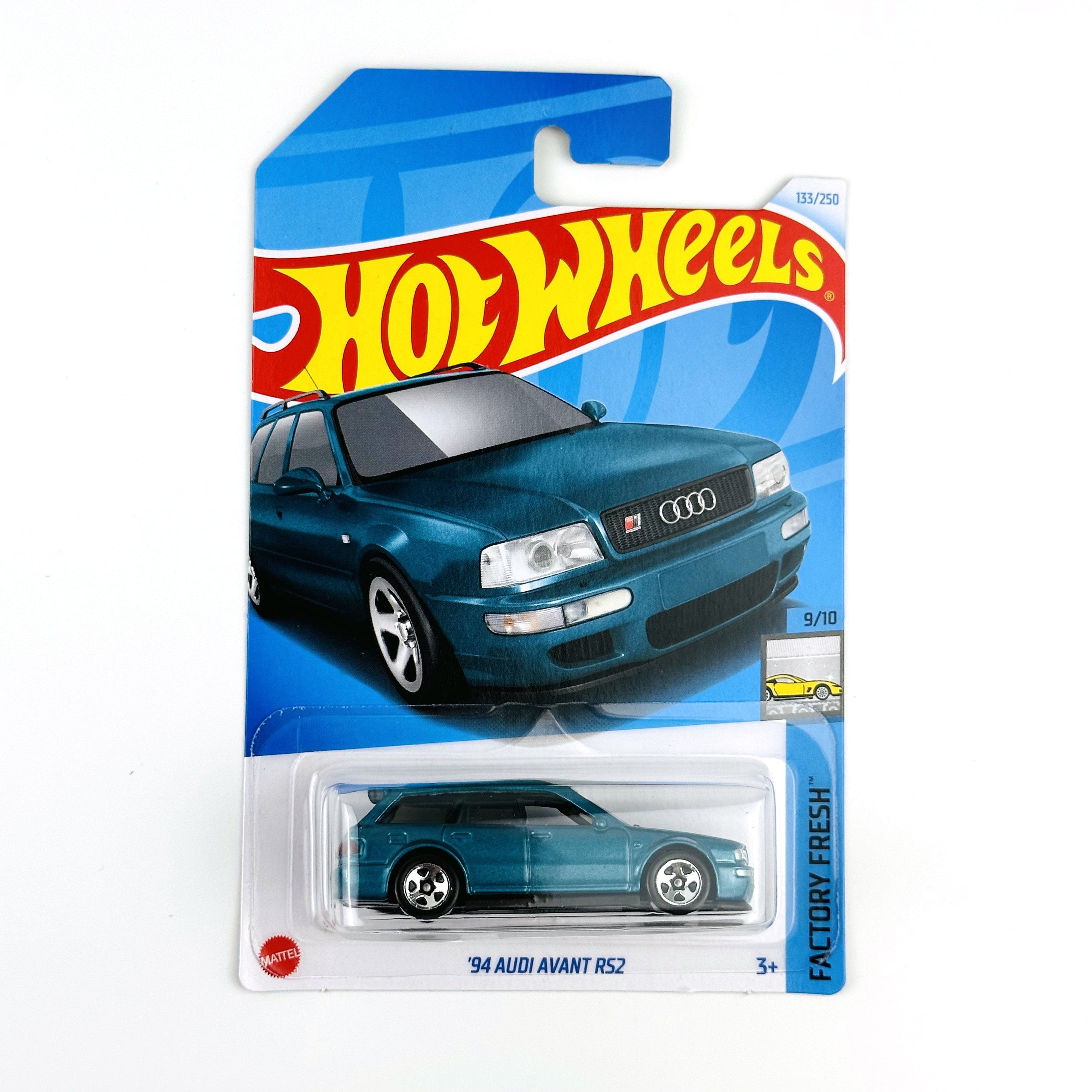 Машинка Mattel Hot Wheels 2024 C4982 94 Audi Avant Rs2