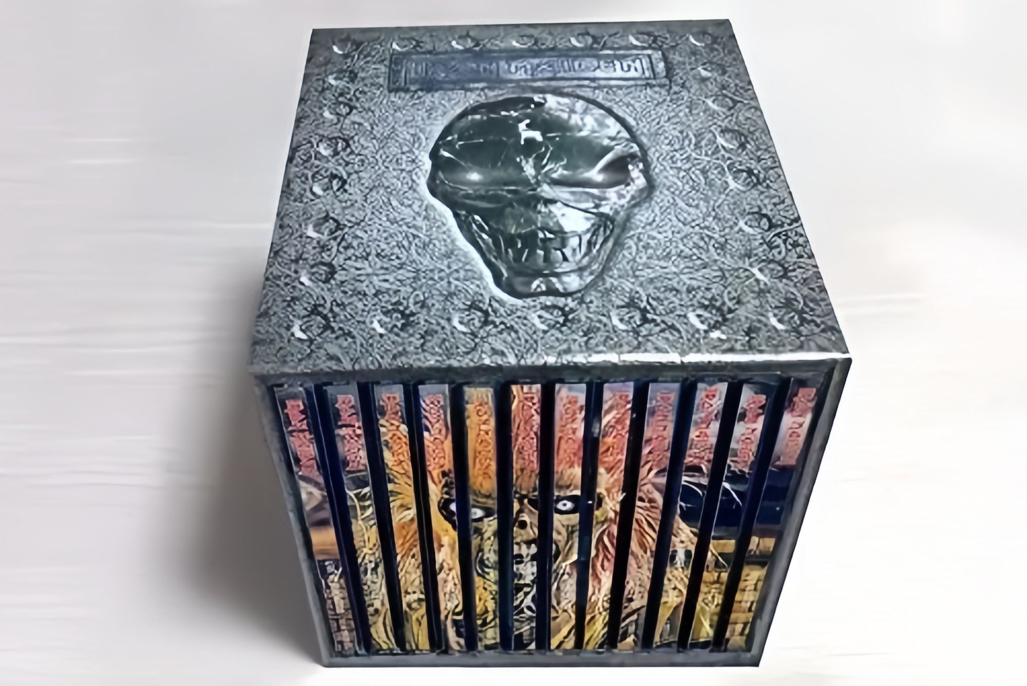 Iron Maiden Eddie's Box Set 15 CD Limited edition Albums ,Высококачественный музыкальный компакт-диск