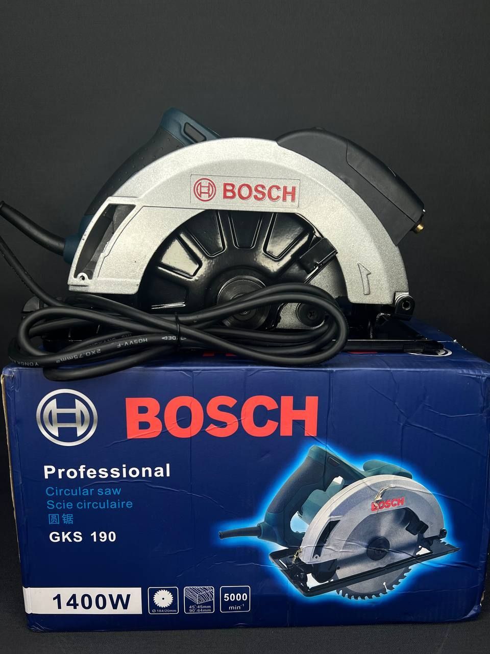 Bosch Циркулярная пила (дисковая) лазерная GKS190 1400W, 185мм