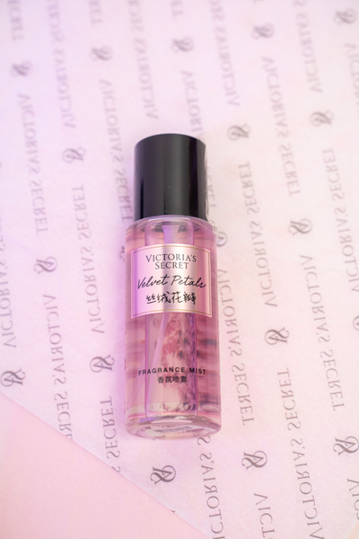 Характеристики мини- мист Velvet Petals CN Victoria Secret Виктория ...
