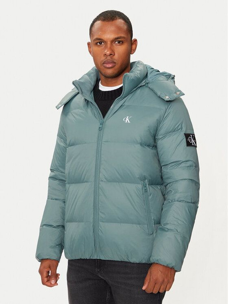 Пуховик Calvin Klein Jeans Essentials купить на OZON по низкой цене ...