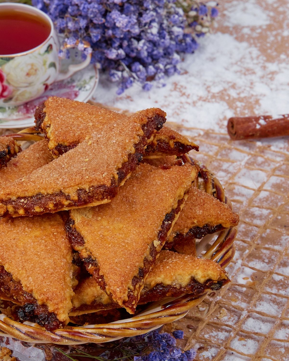 ПеченьеЯблочныйпайсначинкой(яблоко,изюм)0.5кг.