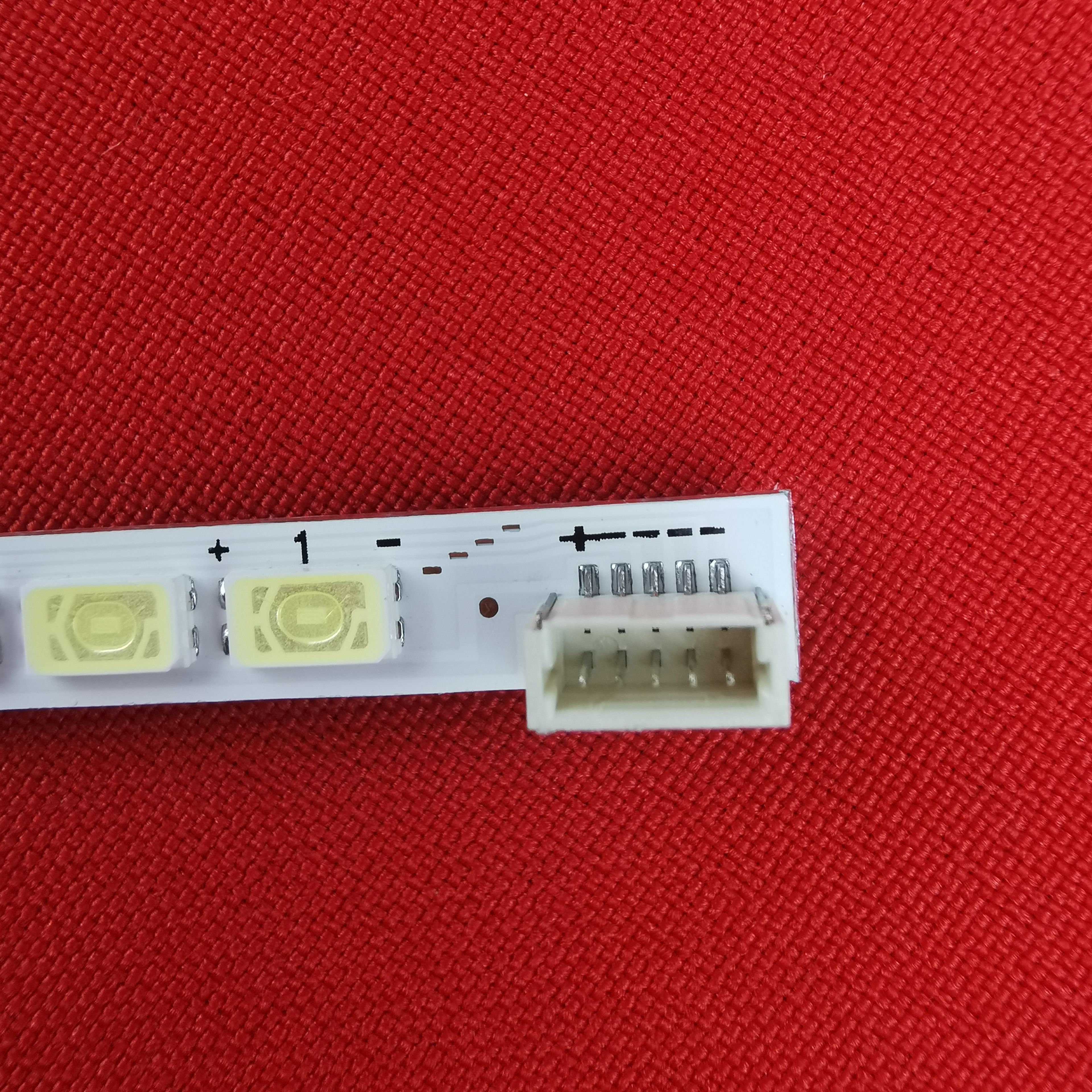 Подсветка для TOSHIBA 32KL933R; SLED 2011SGS32 5630N2 60 REV1.0