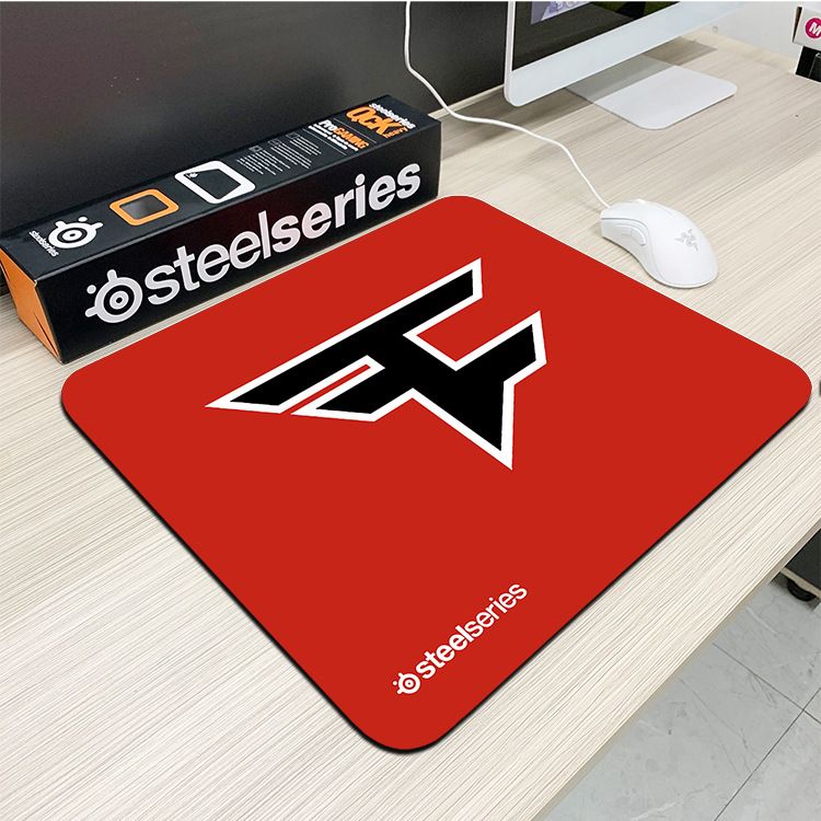 Игровой коврик для мыши 40*45 см Steelseries Qck Faze Clan