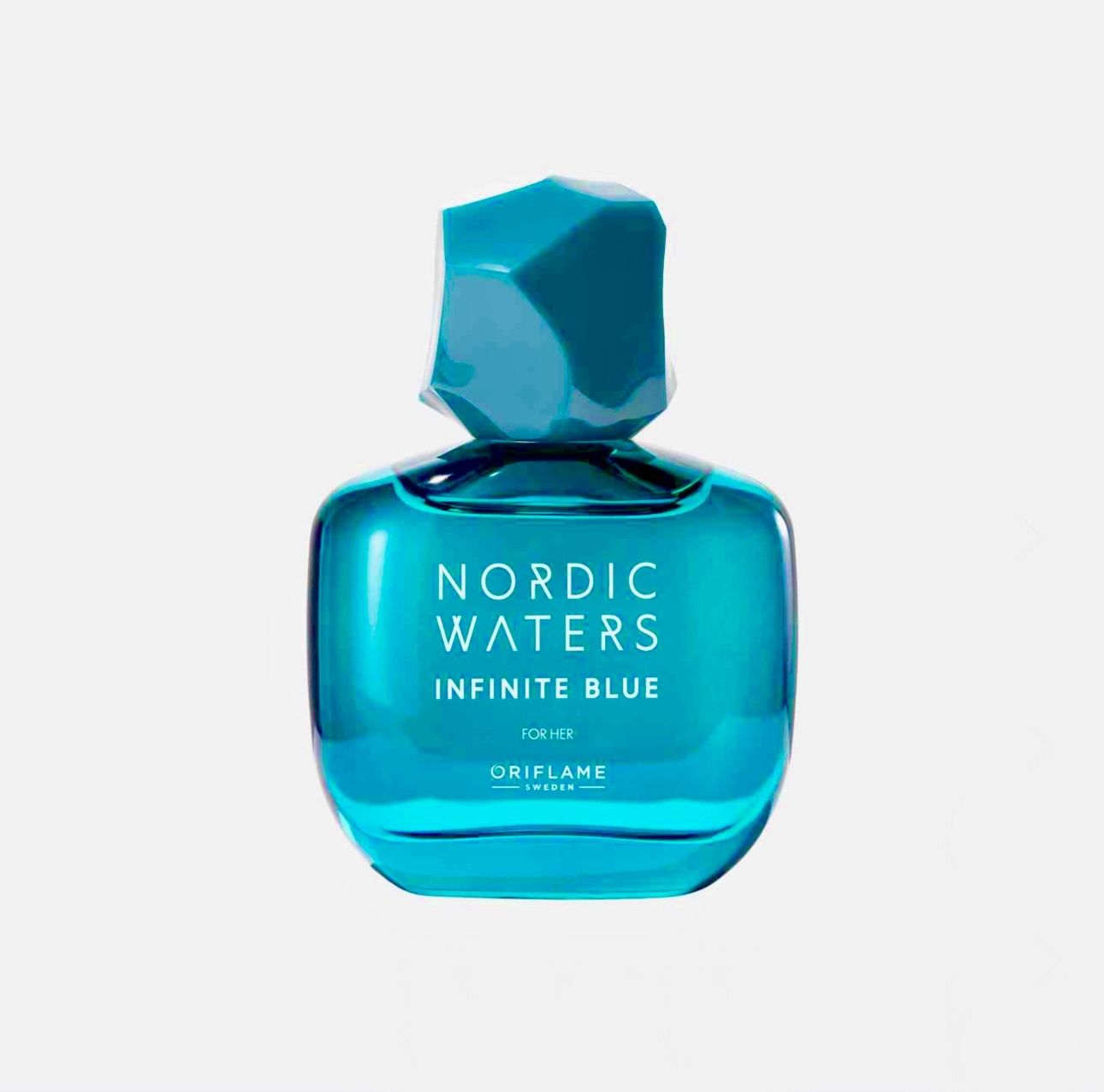 Нордик орифлейм женский. Аромат Nordic Waters Infinite Blue. Туалетная вода Нордик Ватер Орифлейм отзывы. Nordic Waters Oriflame. Infinite Azure.