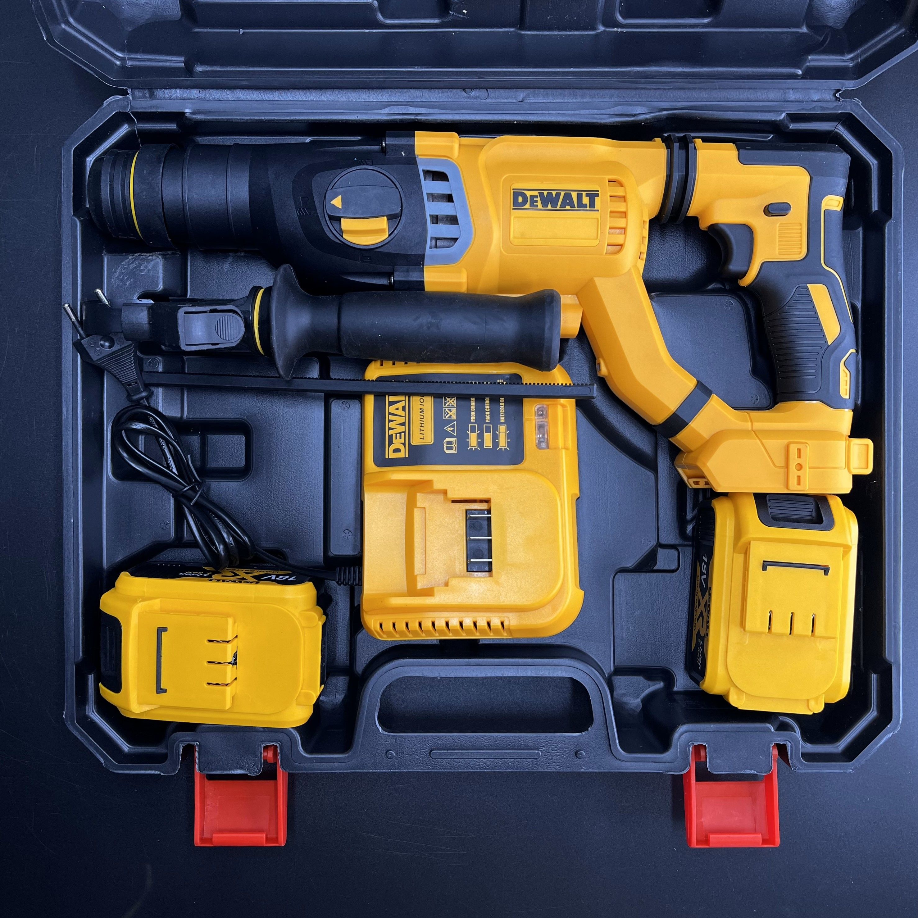 DeWalt Перфоратор, 2 акк.