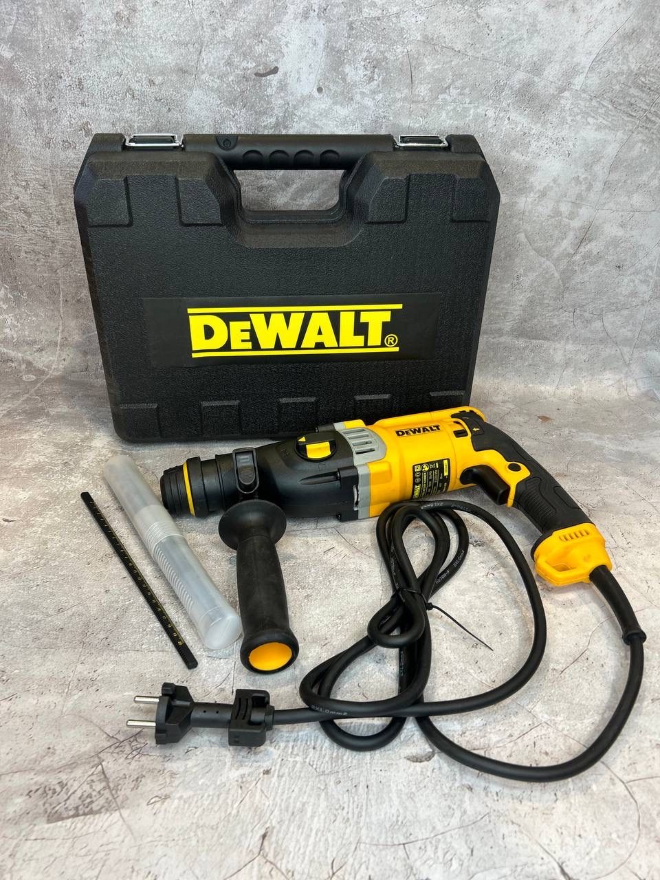 Перфоратор DeWalt D25143K