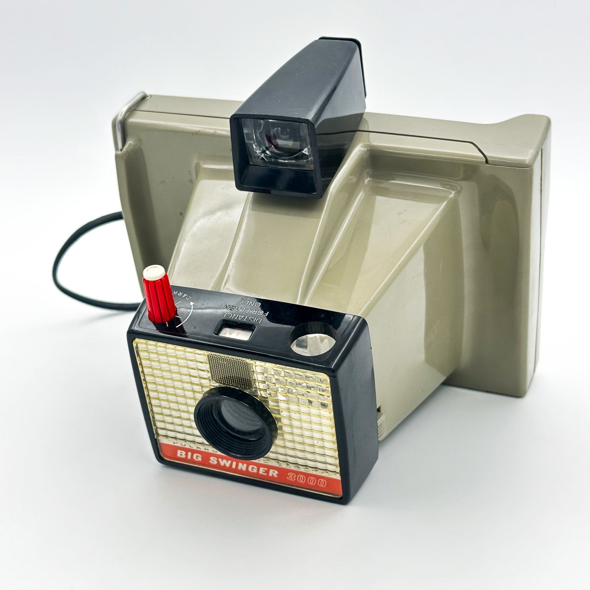 Фотоаппарат винтажный Polaroid Land Camera Big Swinger 3000, композитный материал, стекло, металл, США, 1968-1970 гг.