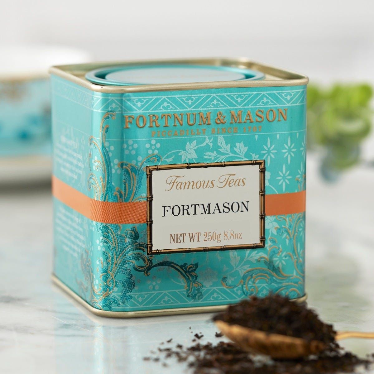 Чай mason. Fortnum and mason чай. fortnum and mason countess grey. чай maison fondee. fortnum mason конфеты.