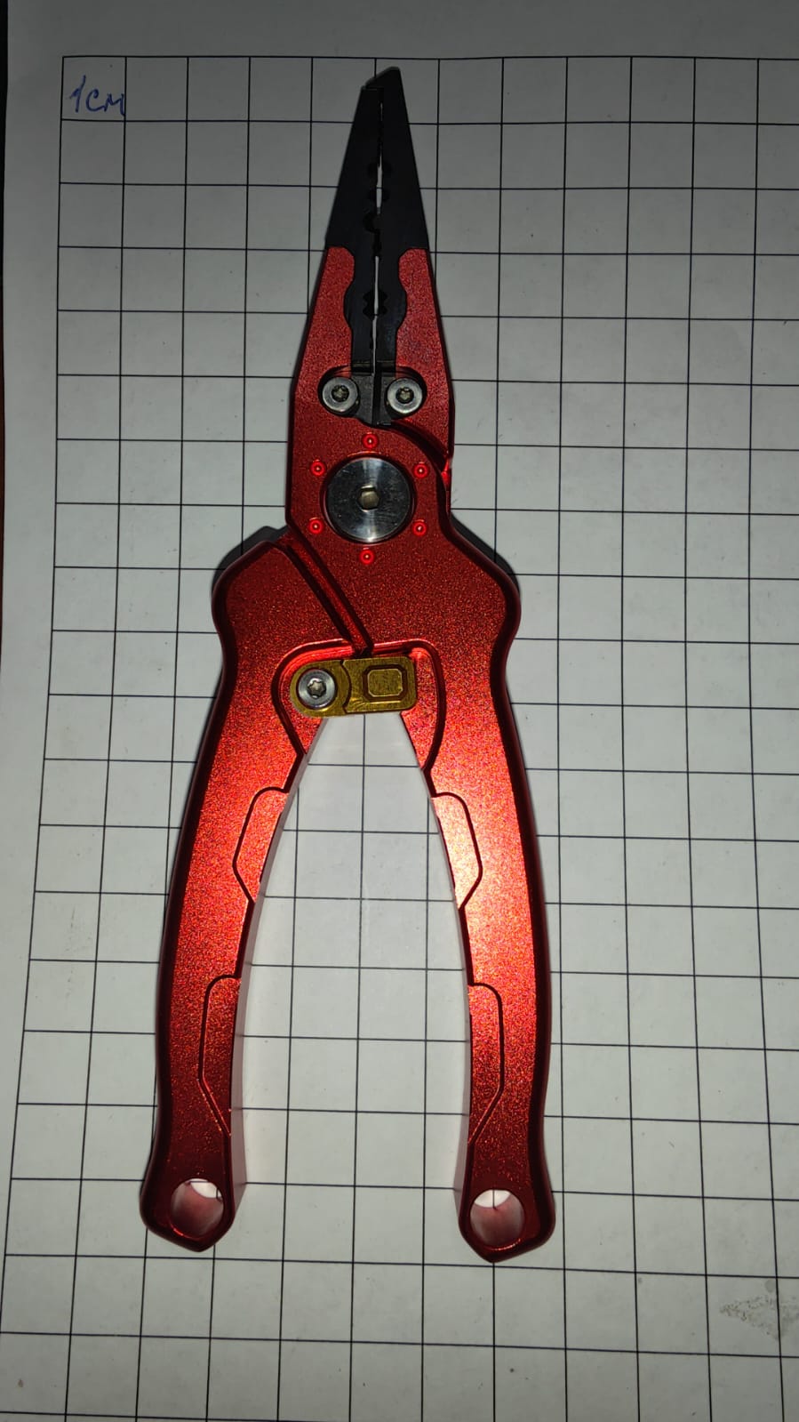 Плоскогубцы Невский хищник для съема колец большие, красные