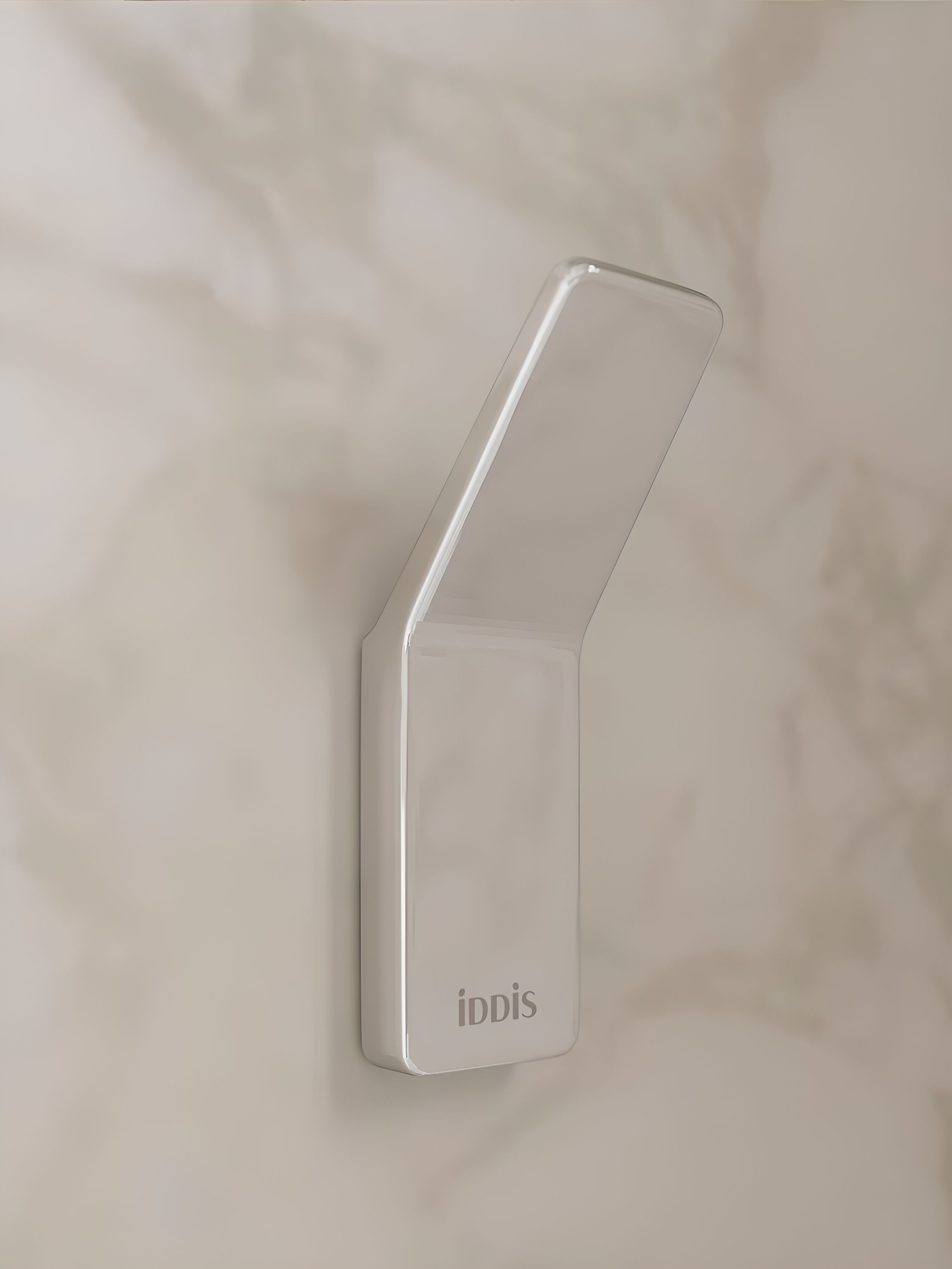 Фото товара на маркетплейсе ozon Крючок одинарный для ванной комнаты, сплав металлов, Slide, хром, IDDIS, SLISC10i41