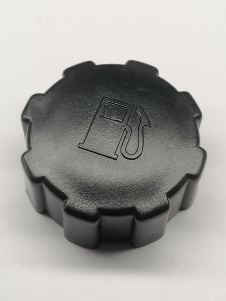 Крышка бензобака для газонокосилке CHAMPION LMH5640, 3053, 3062 / ...