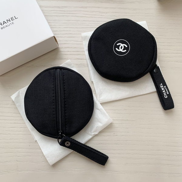 Chanel Косметичка дорожная купить на OZON по низкой цене (1700784193)