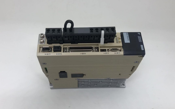 Сервопривод omron. Сервопривод omron