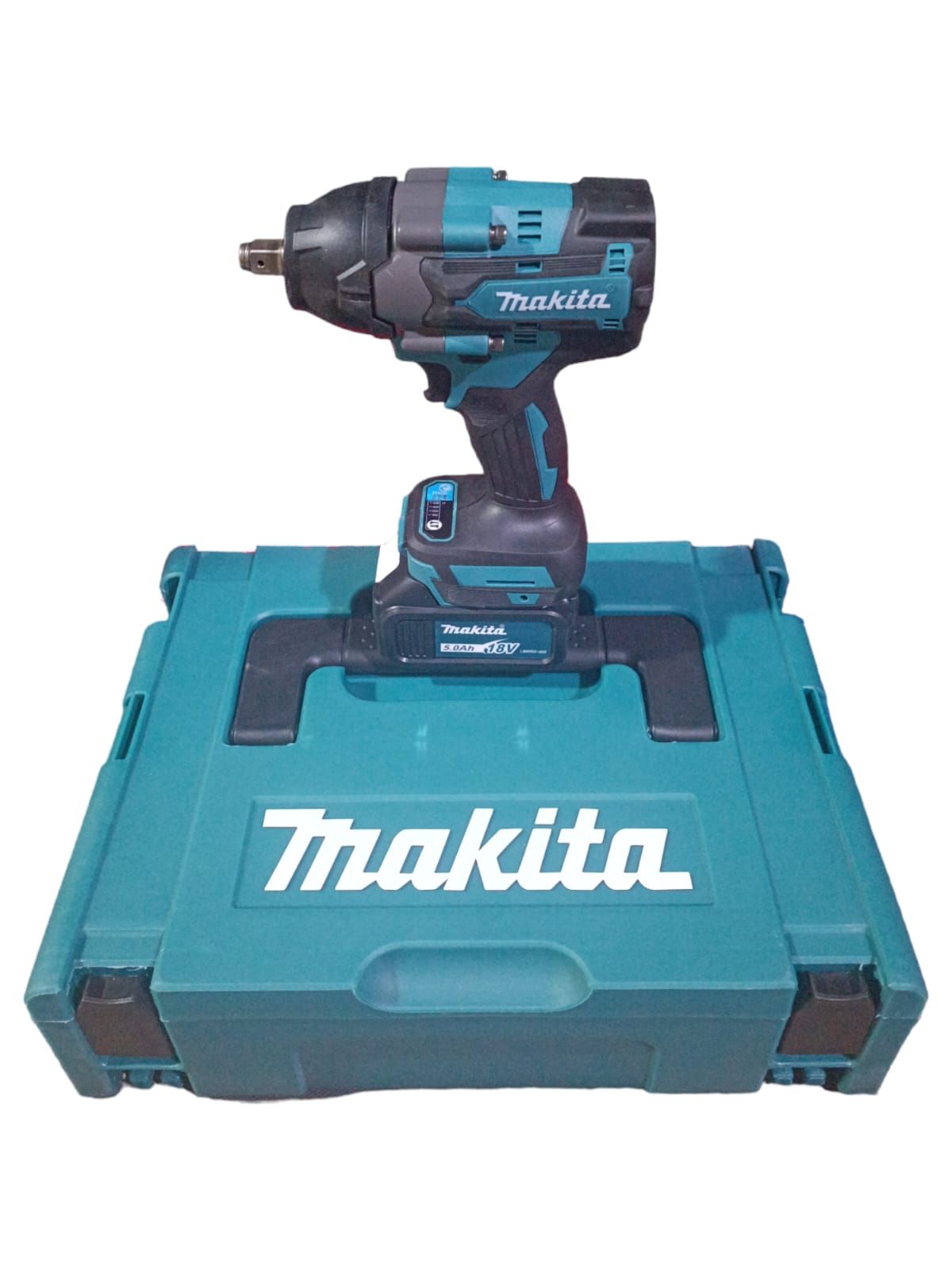 Аккумуляторный ударный гайковерт Makita DTW 700 18V 5Ah в кейсе c 2 АКБ