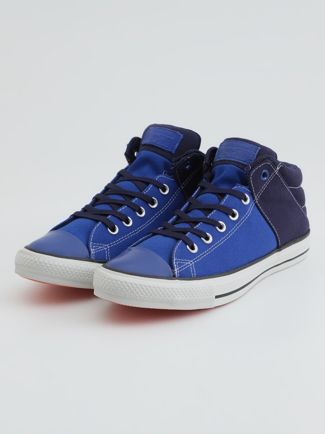 Converse Chuck Taylor Classic Street Mid OZON 1390756075