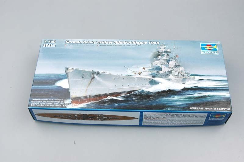 Trumpeter 1/700 05775 Немецкий адмирал Хиппер 1940 г.Корабль