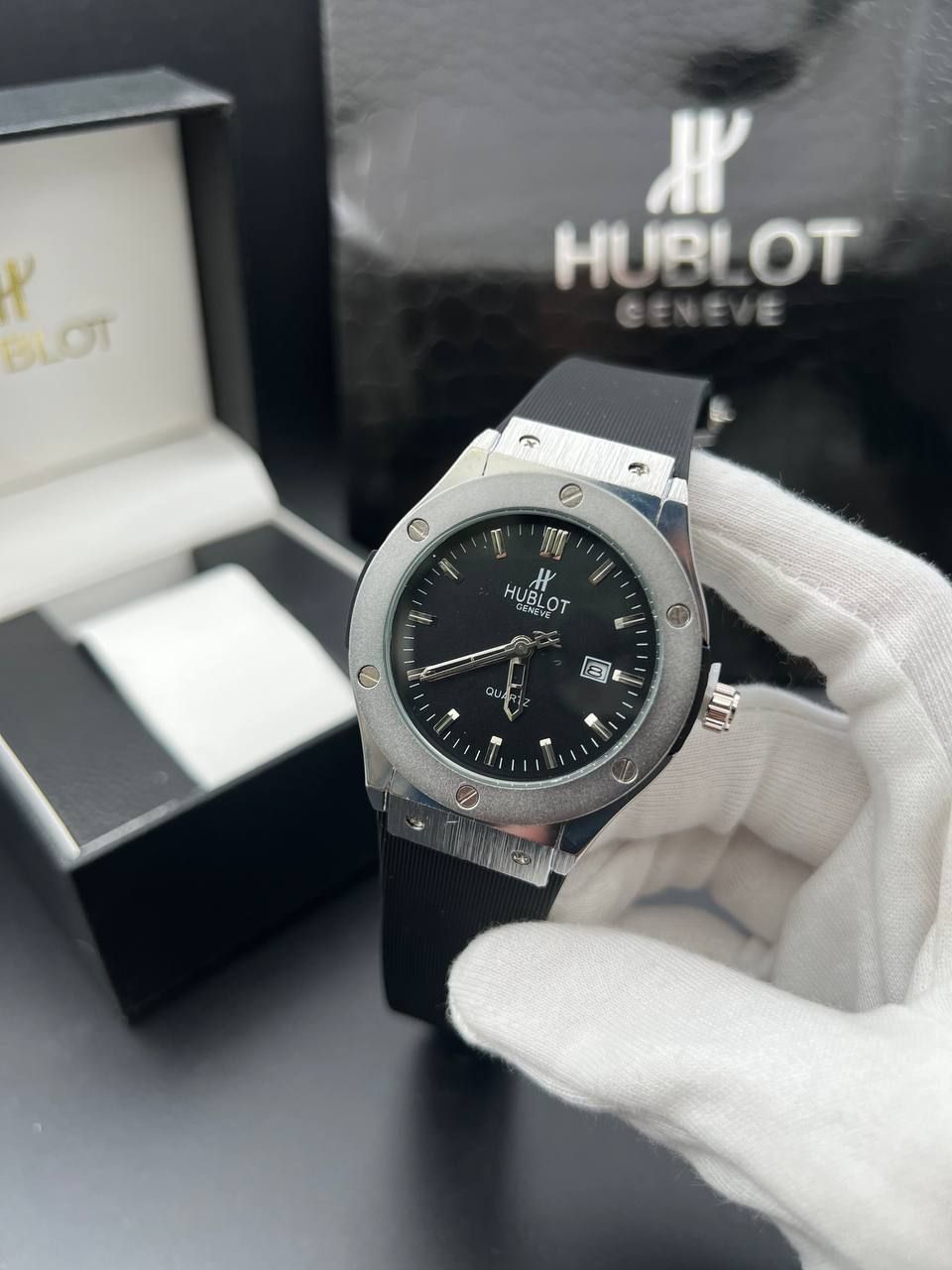 Hublot Наручные часы металлические с датой Премиум купить на OZON по низкой цене (1121832138)