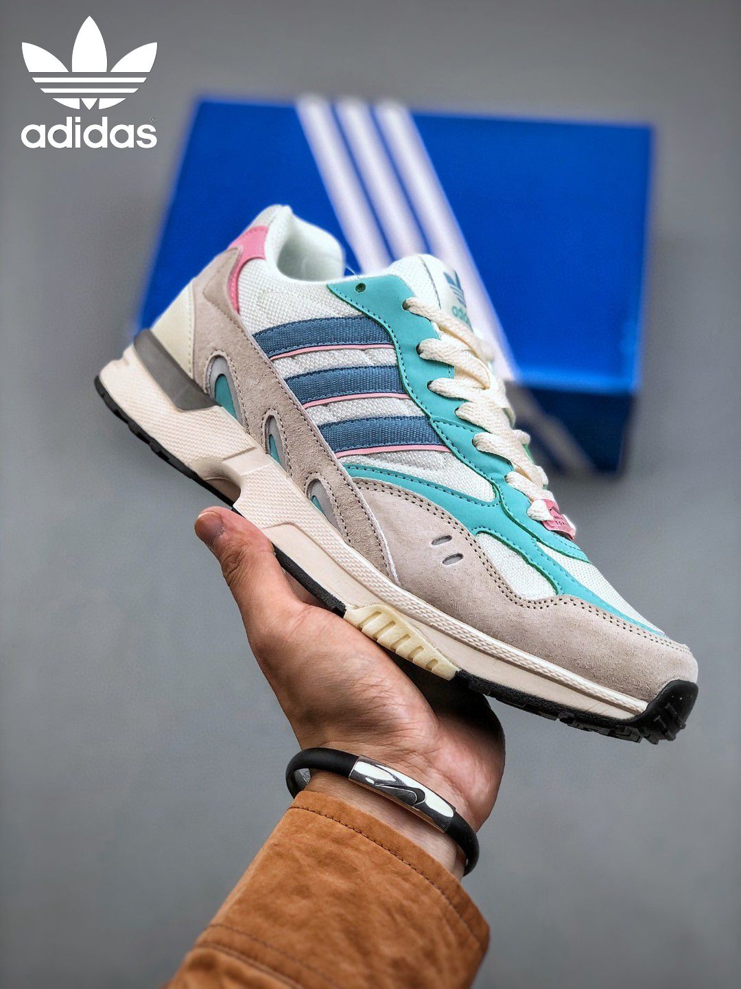 КроссовкиadidasOriginalsTorsion