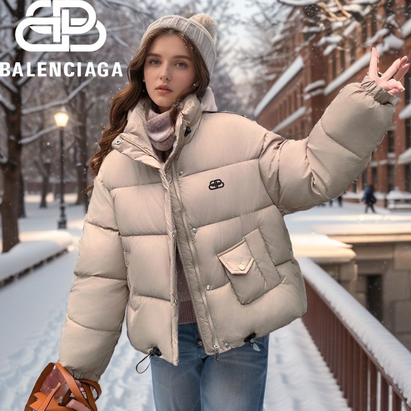 ПуховикBalenciaga