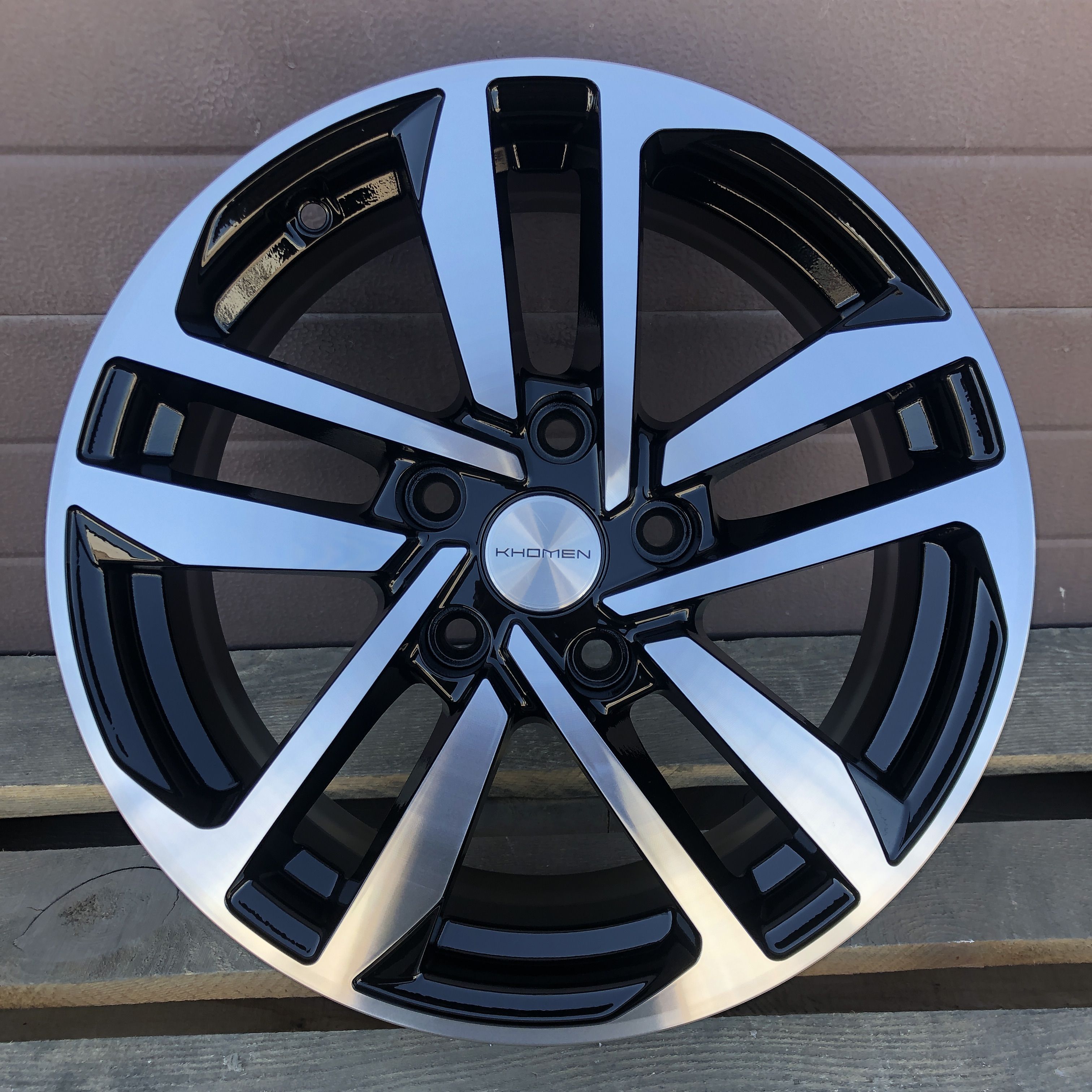 KhomenWheelsКолесныйдискЛитой16x6.5"PCD5х114.3ET43D67.1