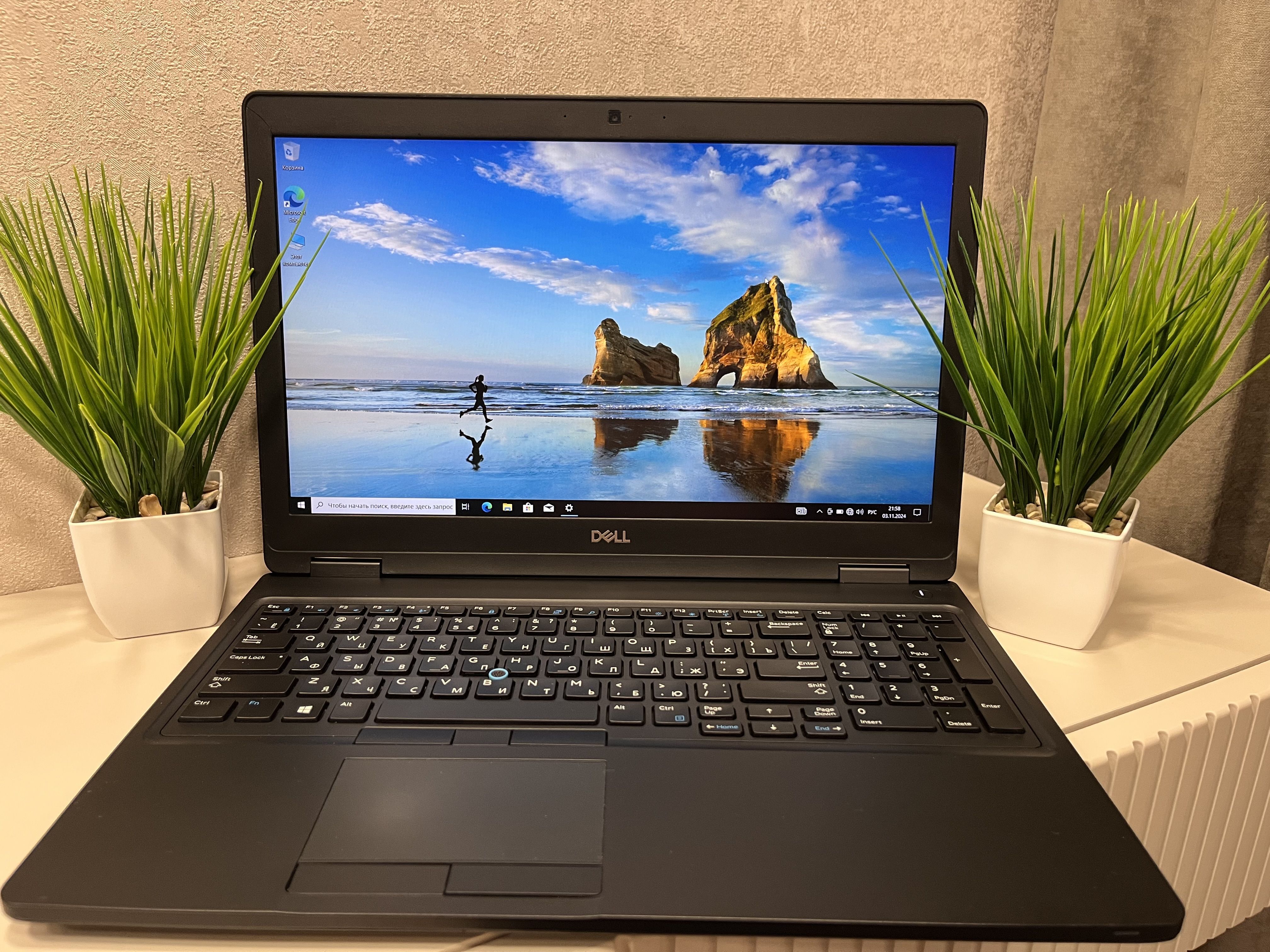 DellDELLPRECISION3530Ноутбук15.6",IntelCorei7-8750H,RAM16ГБ,черный