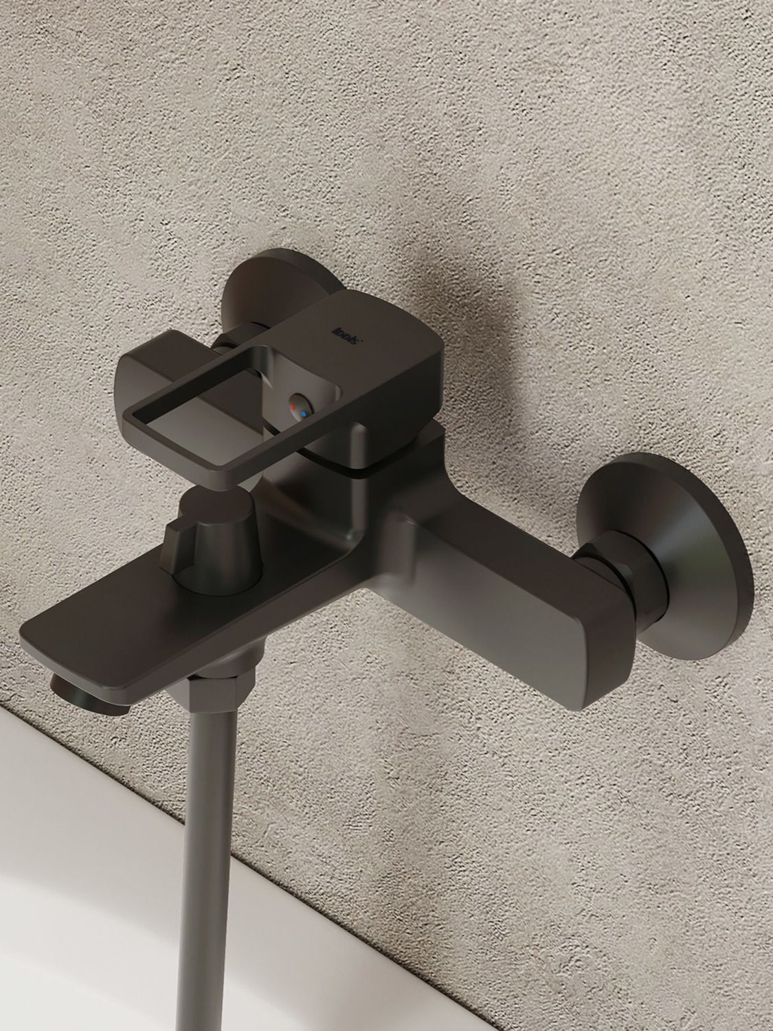 Фото товара на маркетплейсе ozon Смеситель для ванны IDDIS, черный матовый, Bild, BILBL00i02WA