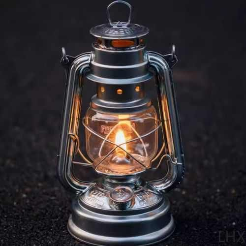 керосиновая лампа Немецкие старые винтажные кемпинговые керосиновые ...