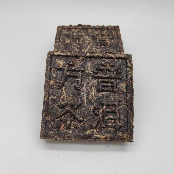 Юньнаньский чай Pu 'er 100 г - купить с доставкой по выгодным ценам в ...