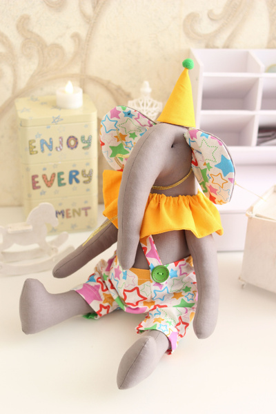 Слоник интерьерно-игровая игрушка ручной работы из хлопка - купить с ...