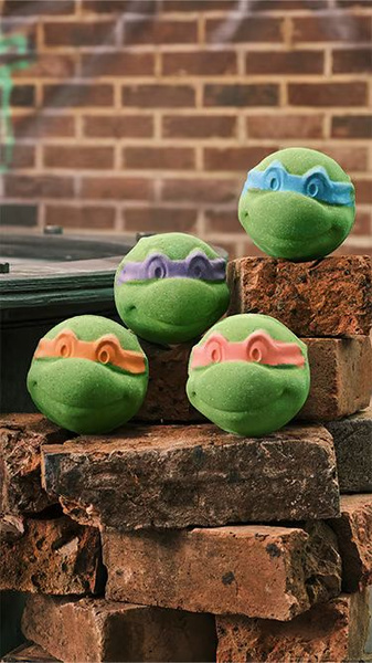 Бомбочка для ванны Lush Four Brothers Mickey Limited Edition, оранжевая ...