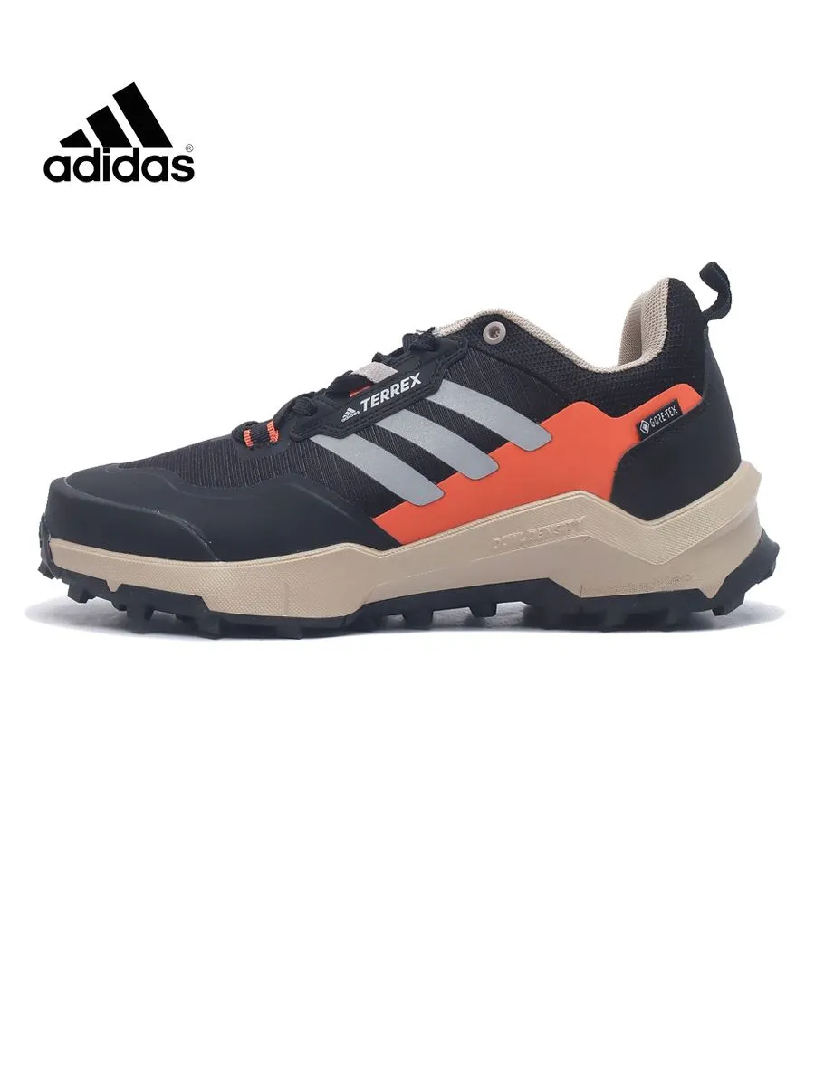 Кроссовкиadidas