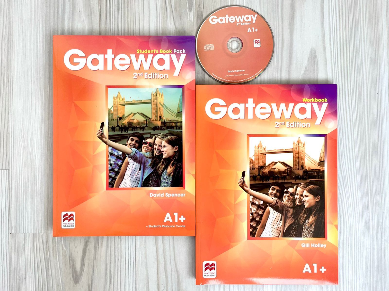 Gateway учебник. Учебник Gateway a2. Gateway a1+ student's book. Gateways 2 student's book.