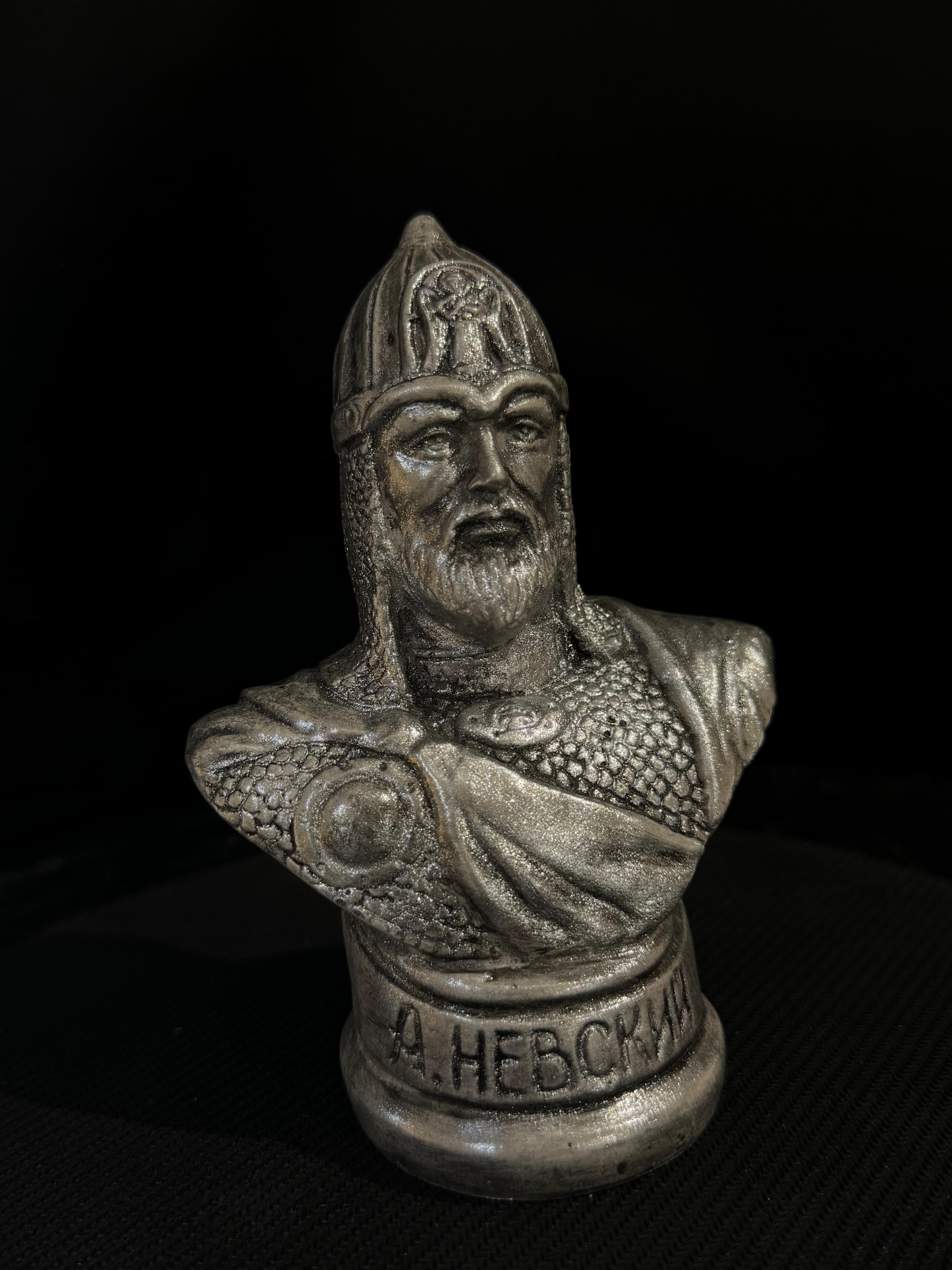 Бюст невского