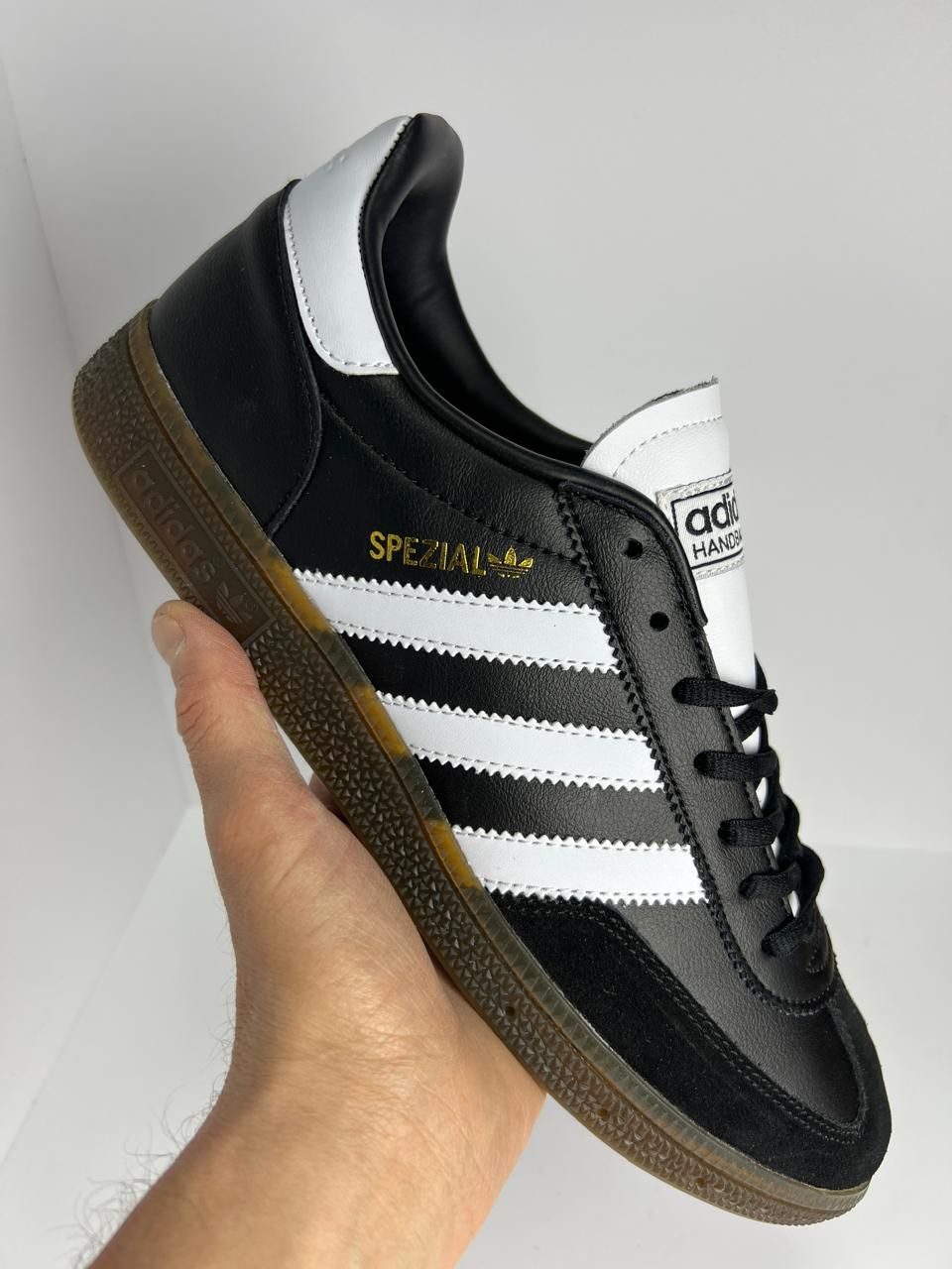 Кроссовки adidas купить на OZON...