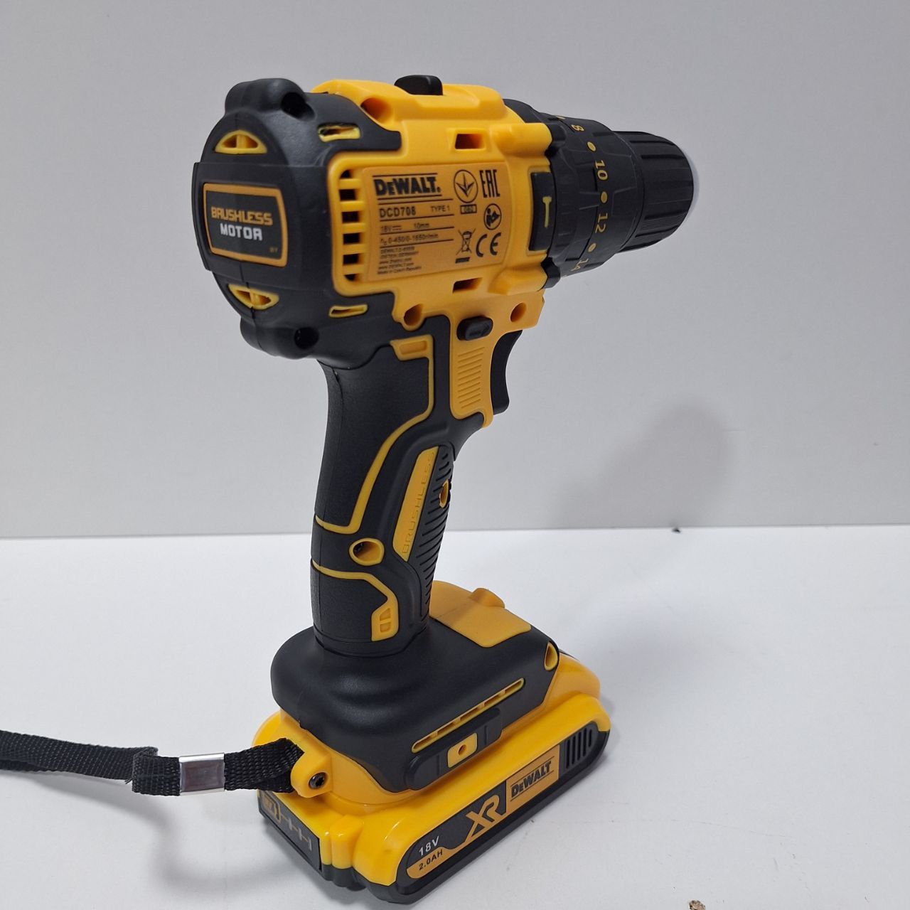 Шуруповерт Dewalt 18V 708