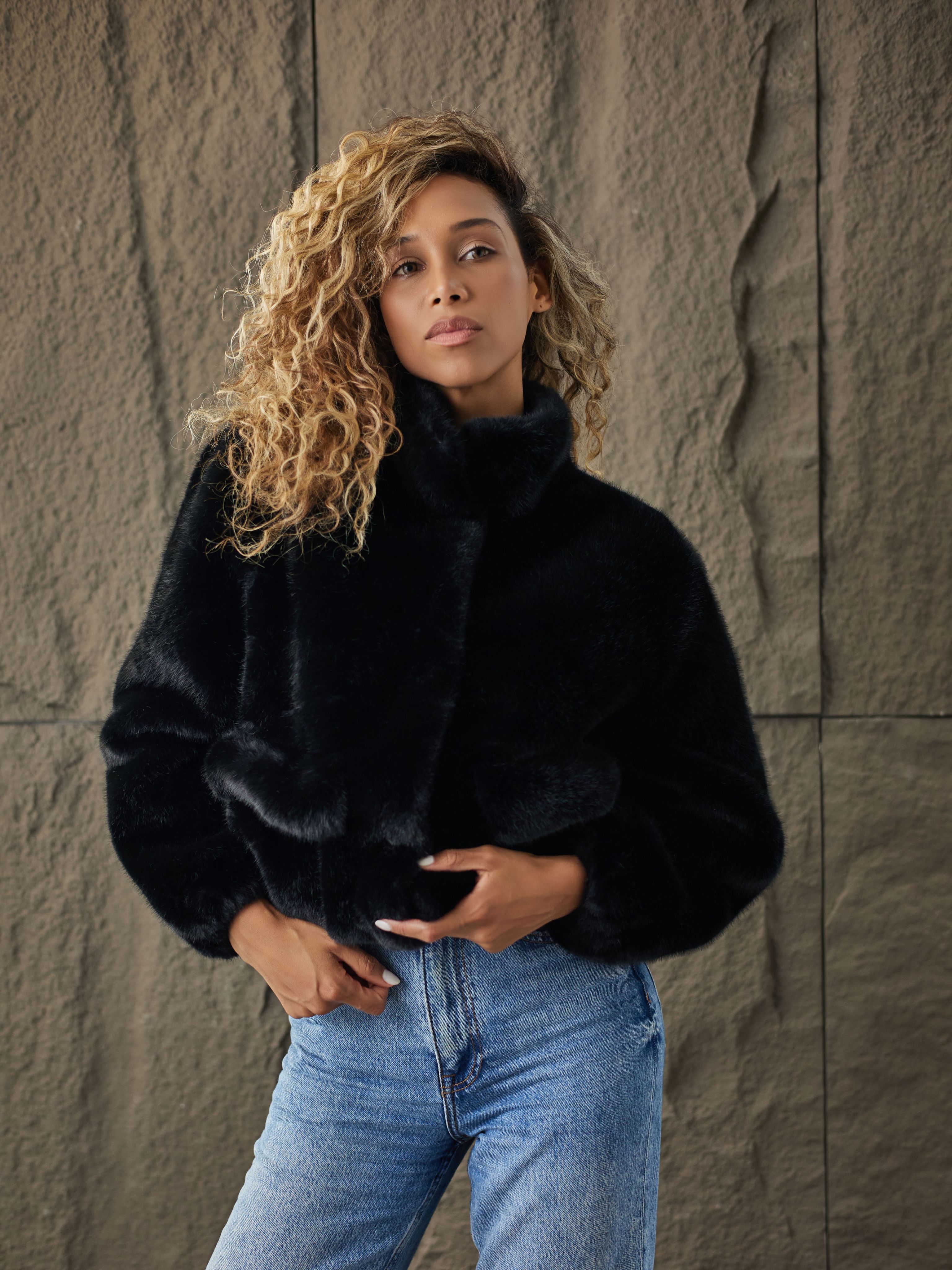 Шуба искусственная NANSEN