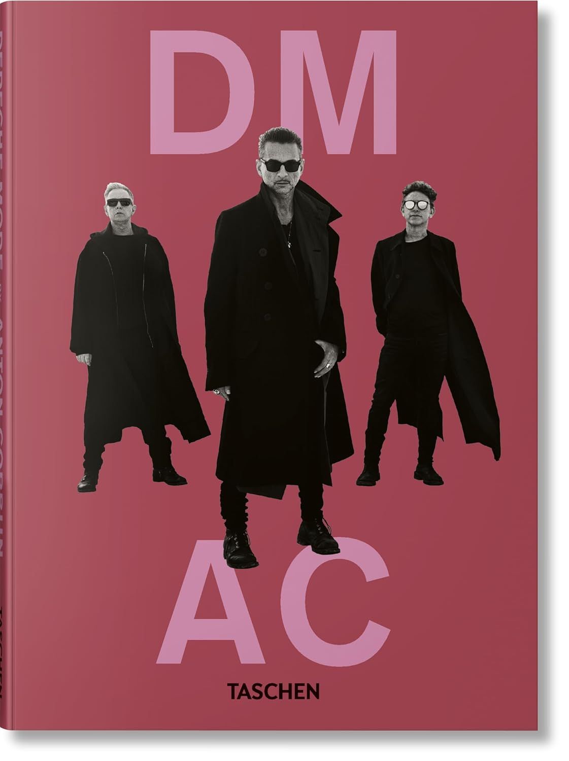 Depeche Mode by Anton Corbijn. Depeche Mode в объективе Антона Корбейна.