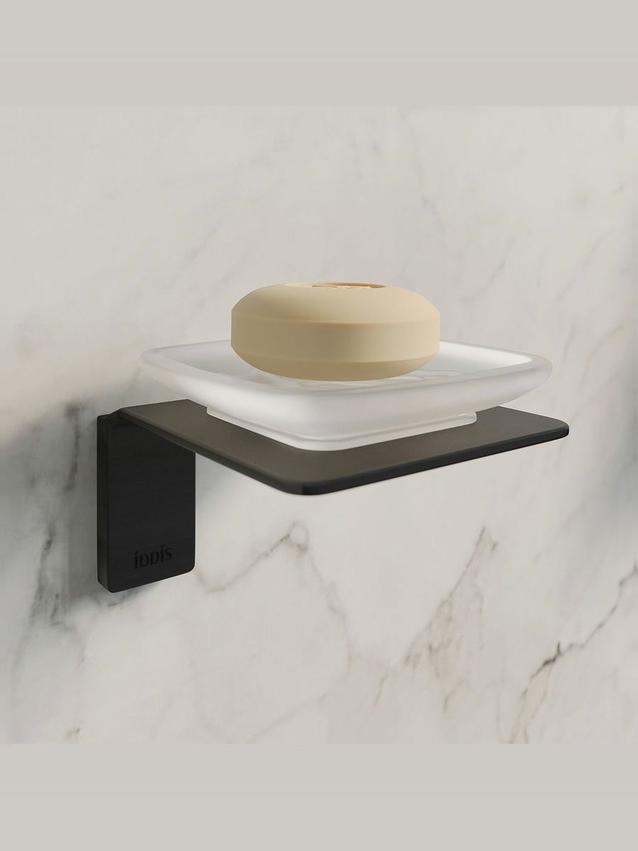 Фото товара на маркетплейсе ozon Мыльница IDDIS, настенная, черная матовая, матовое стекло, сплав металлов, Slide, SLIBSG0i42