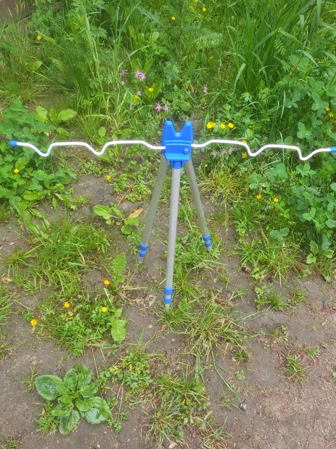 Подставка для удочки удилищ спиннинга Тринога 60-120см