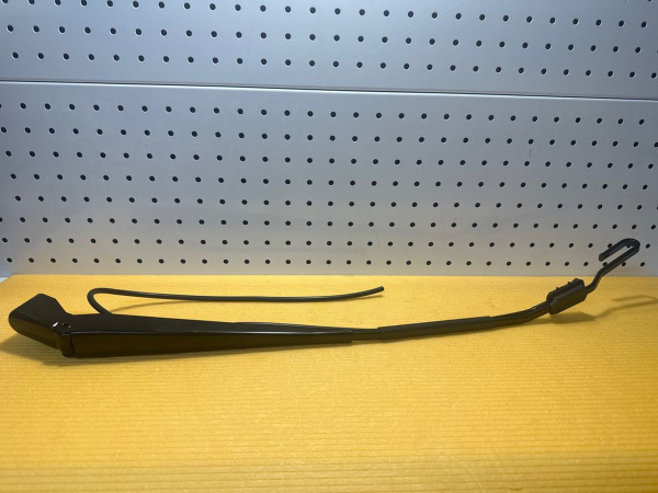 Поводок стеклоочистителя правый Мерседес Актрос Аксор - Tangde арт ...