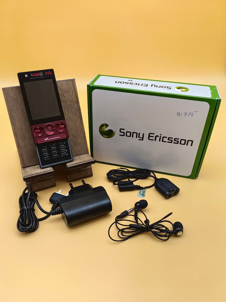Мобильный кнопочный телефон слайдер Sony Ericsson W715, Красный купить ...
