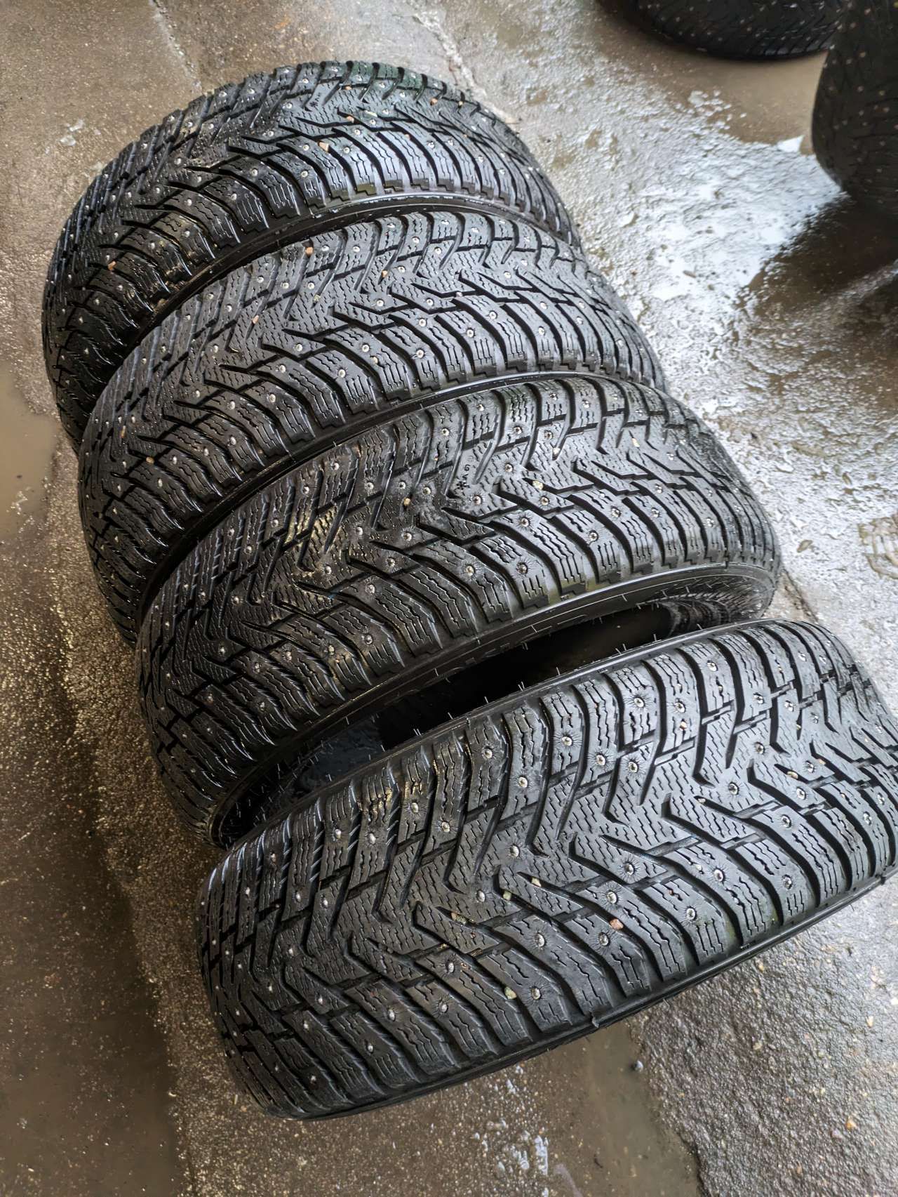 Nokian hakkapeliitta 8 205 60. Nokian hakkapeliitta 8 205 60