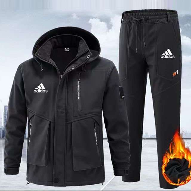Костюм спортивный adidas купить на OZON по низкой цене (1704592125)