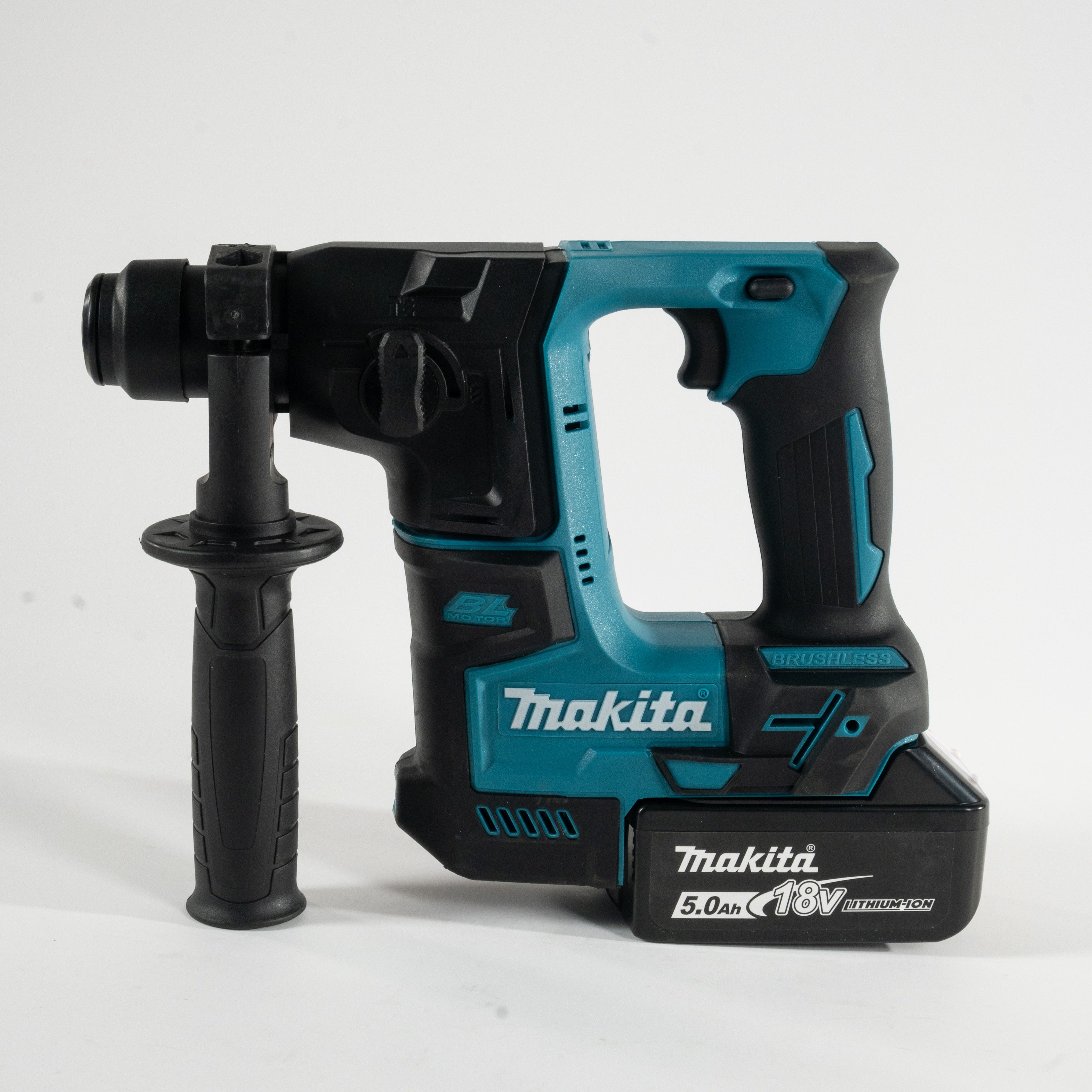 Makita Перфоратор 750 Вт, 2 акк.