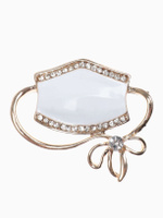 Брошь женская бижутерия "Маска" медицинская, белая в золоте, стильное украшение для врачей и медиков