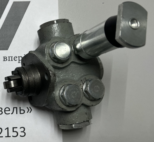 Топливный насос низкого давления ТННД ЯМЗ 861.1106010 топливный насос ...