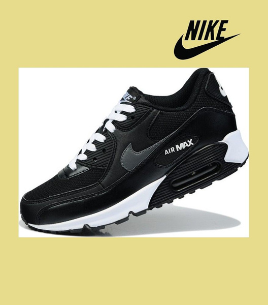 Nike nera online