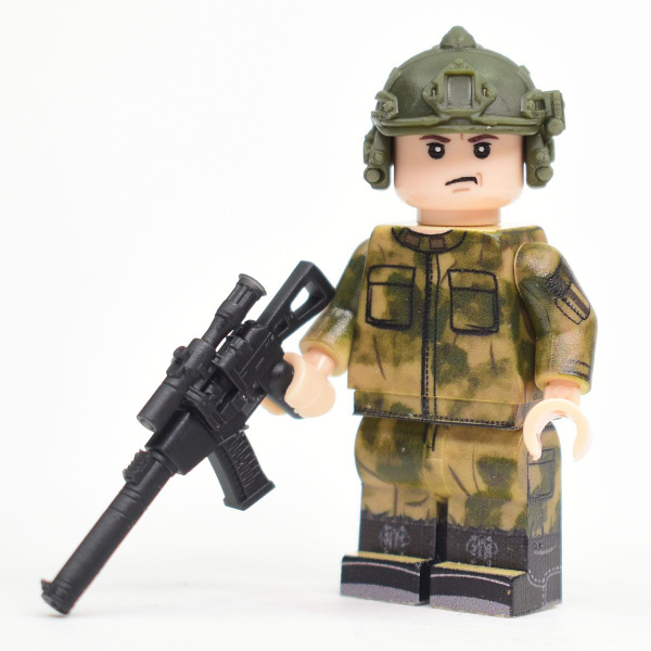 Коллекционная фигурка G BRICK DESIGN. Российский Солдат в камуфляже ...